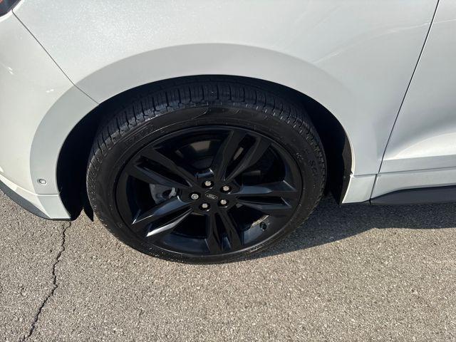 used 2020 Ford Edge car, priced at $26,680