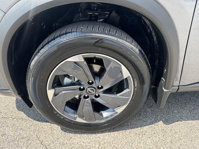 new 2025 Nissan Rogue car, priced at $30,541