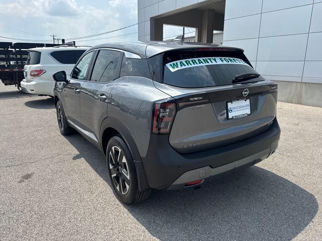 new 2025 Nissan Kicks car, priced at $26,592