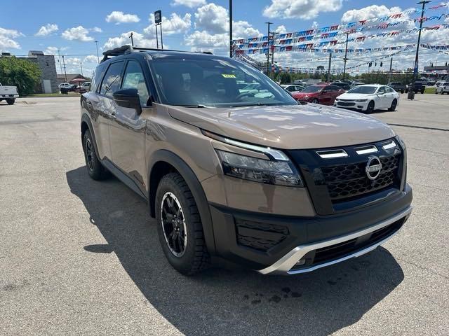 new 2024 Nissan Pathfinder car, priced at $47,330