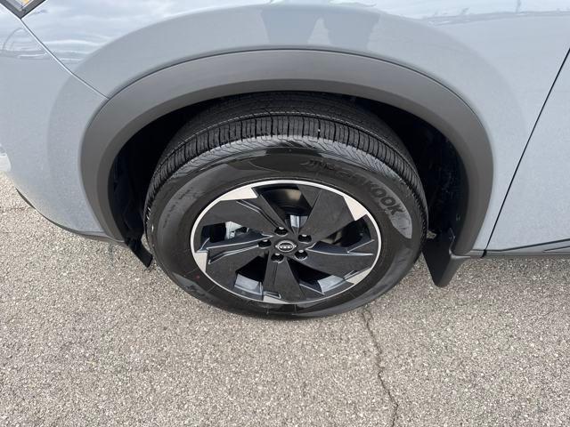 new 2026 Nissan Rogue car, priced at $33,526