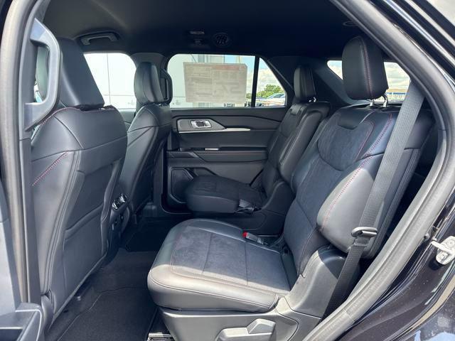 new 2025 Ford Explorer car, priced at $54,008