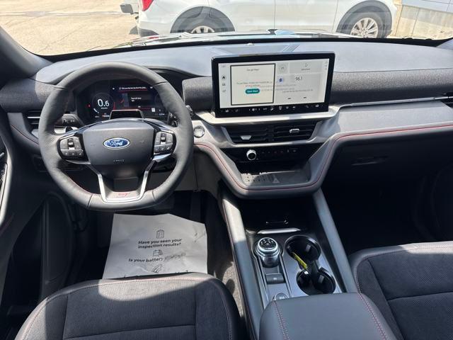 new 2025 Ford Explorer car, priced at $54,008