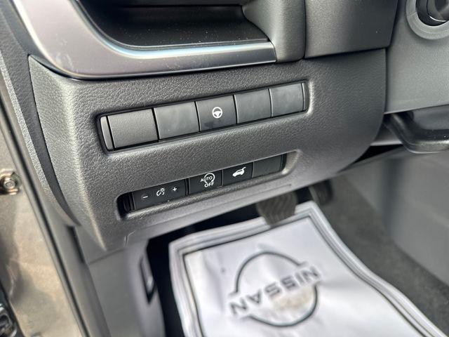 new 2026 Nissan Rogue car, priced at $33,167