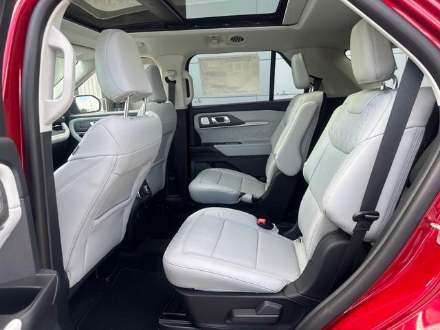 new 2025 Ford Explorer car, priced at $59,747