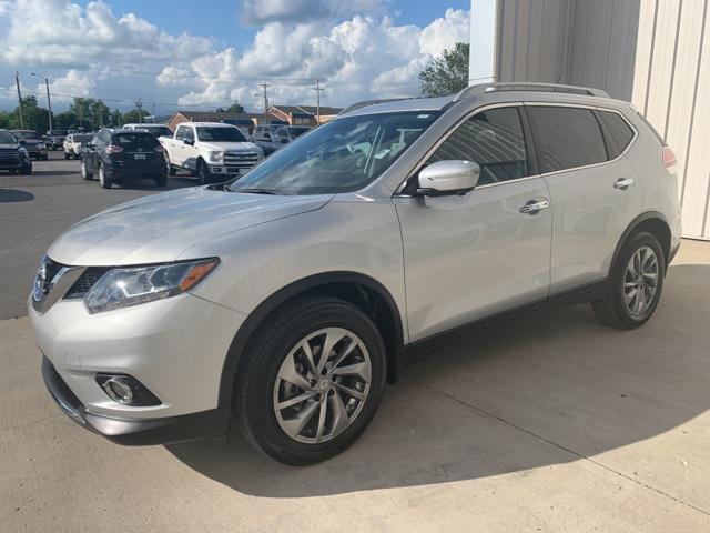 used 2015 Nissan Rogue car, priced at $12,250