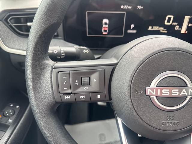 new 2025 Nissan Kicks car, priced at $26,431