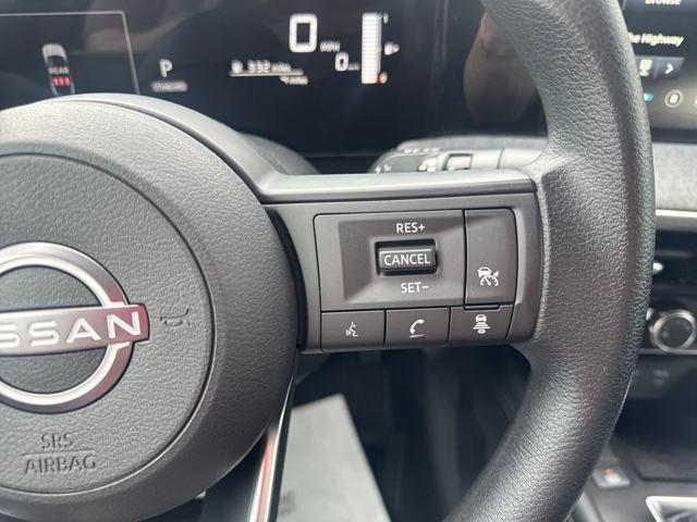 new 2025 Nissan Kicks car, priced at $26,431