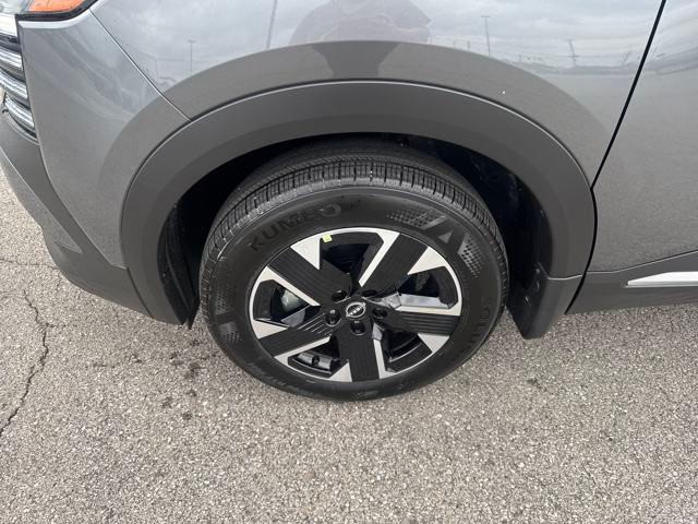 new 2025 Nissan Kicks car, priced at $26,431
