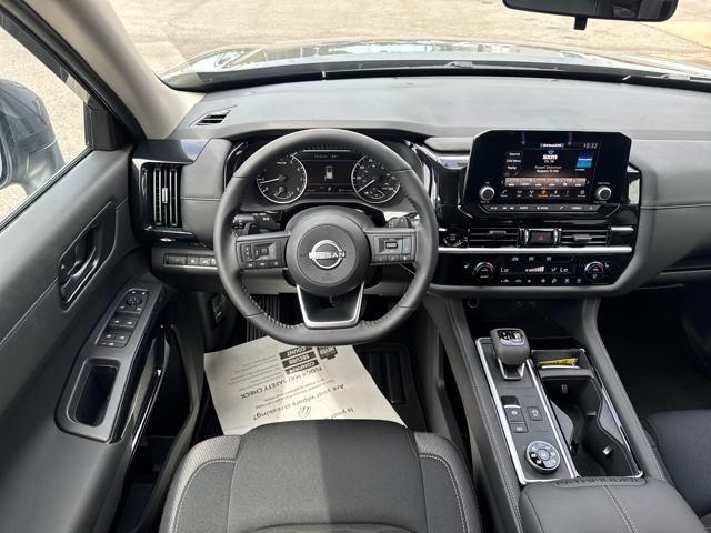 new 2025 Nissan Pathfinder car, priced at $42,120