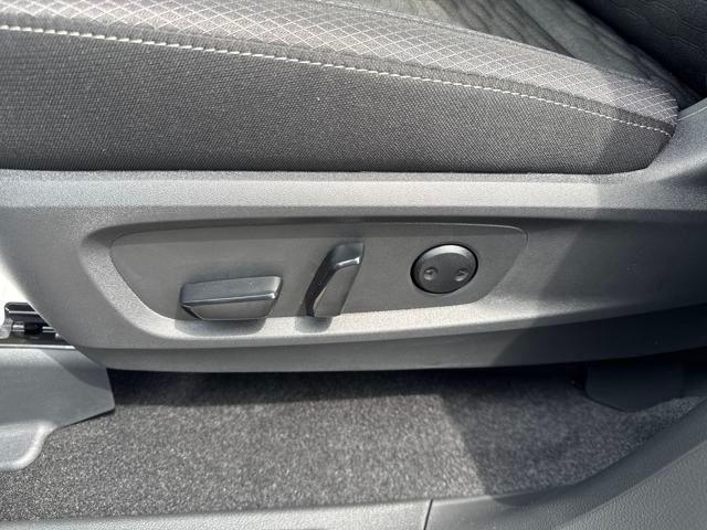 new 2025 Nissan Pathfinder car, priced at $42,120