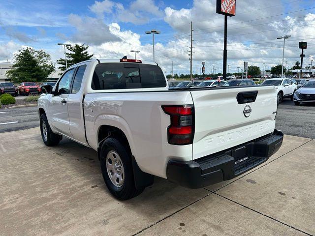 new 2025 Nissan Frontier car