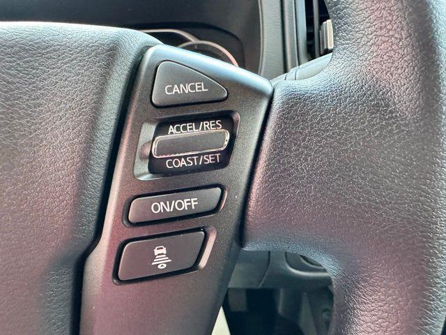 new 2025 Nissan Frontier car