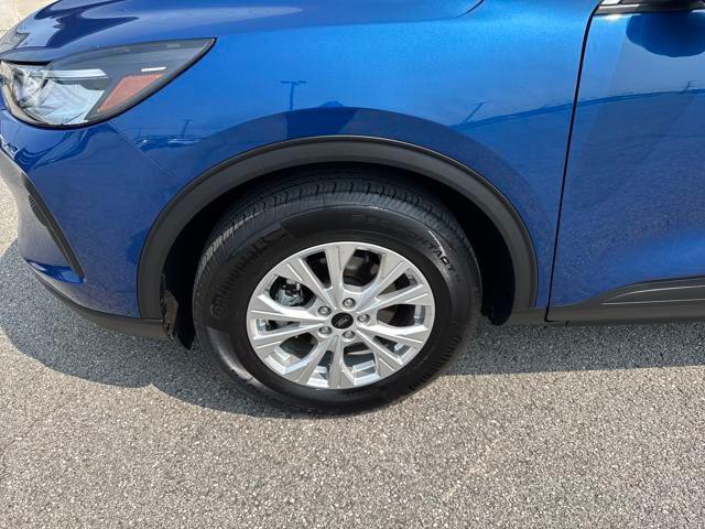 used 2023 Ford Escape car, priced at $27,490