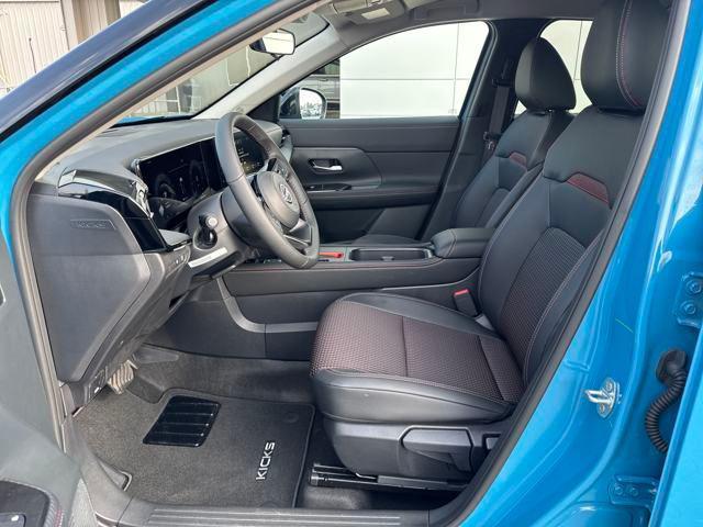 new 2025 Nissan Kicks car, priced at $29,114
