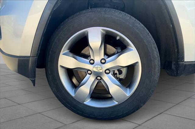 used 2011 Jeep Grand Cherokee car, priced at $10,999