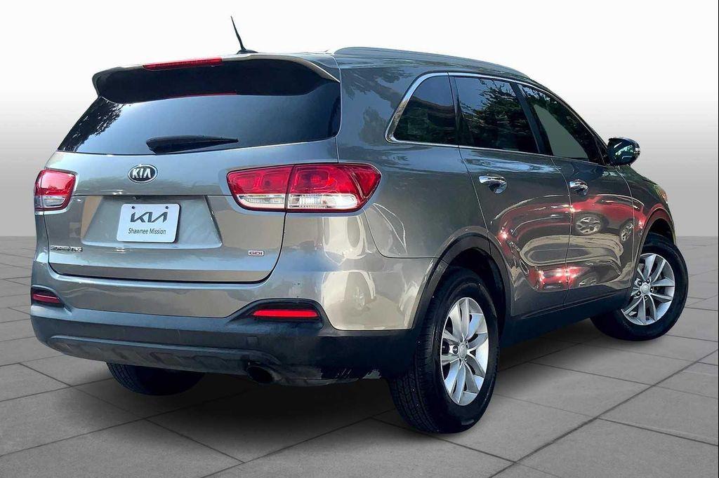 used 2016 Kia Sorento car, priced at $12,350