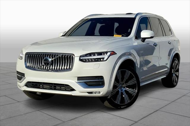 used 2020 Volvo XC90 car, priced at $18,999