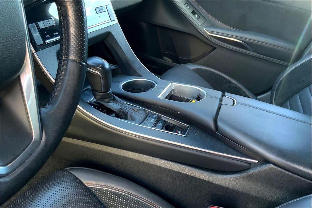 used 2019 Toyota Avalon car, priced at $23,265