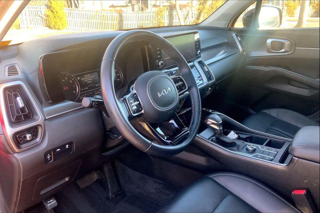 used 2022 Kia Sorento car, priced at $25,998