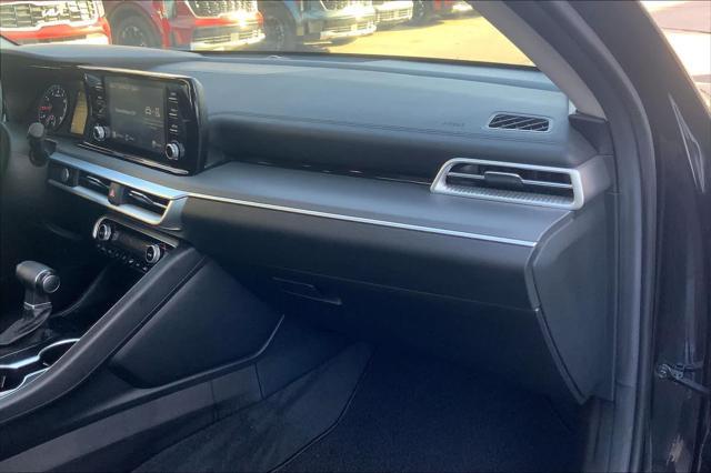 used 2022 Kia K5 car, priced at $21,999
