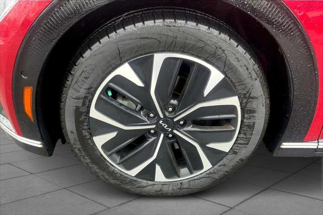 used 2023 Kia EV6 car, priced at $30,462
