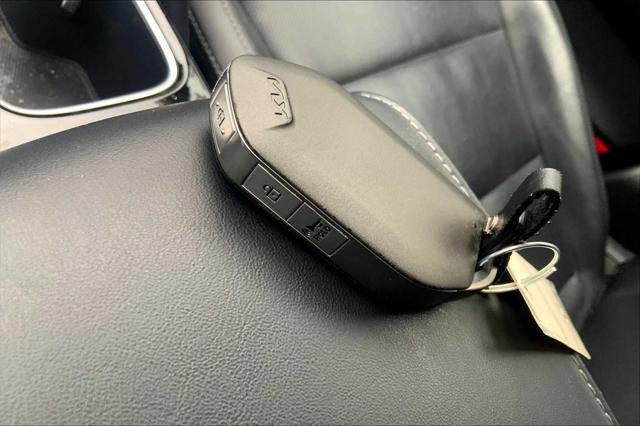 used 2024 Kia Telluride car, priced at $35,200