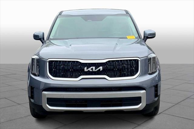 used 2024 Kia Telluride car, priced at $35,200