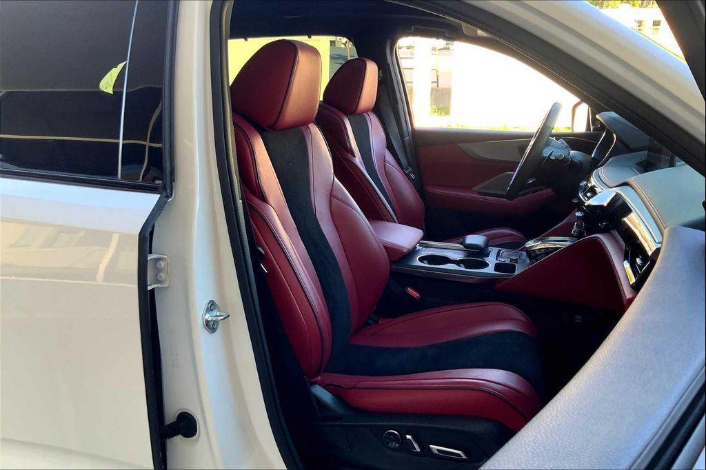 used 2022 Acura MDX car, priced at $43,339