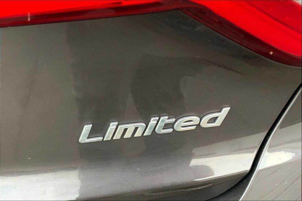used 2015 Hyundai Sonata car, priced at $9,999