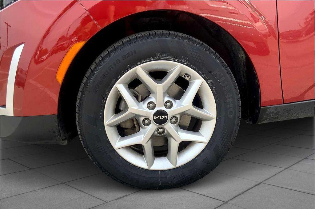 used 2024 Kia Soul car, priced at $18,376