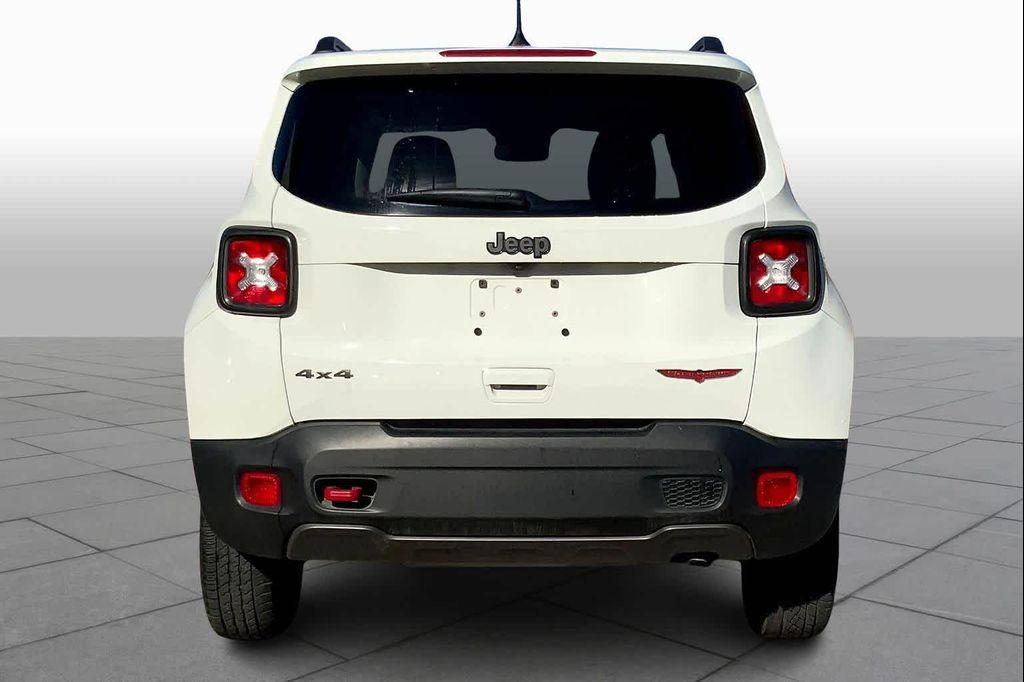 used 2022 Jeep Renegade car, priced at $22,404
