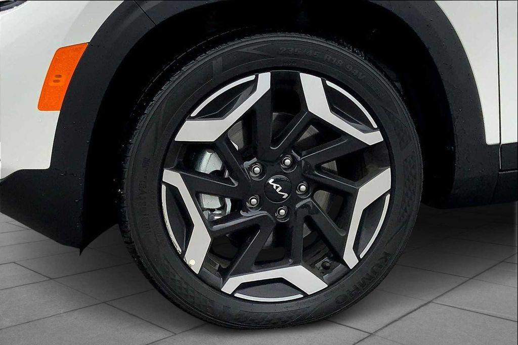 used 2024 Kia Seltos car, priced at $26,949