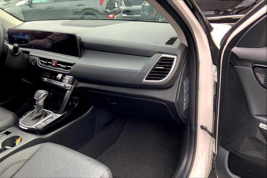used 2024 Kia Seltos car, priced at $26,949