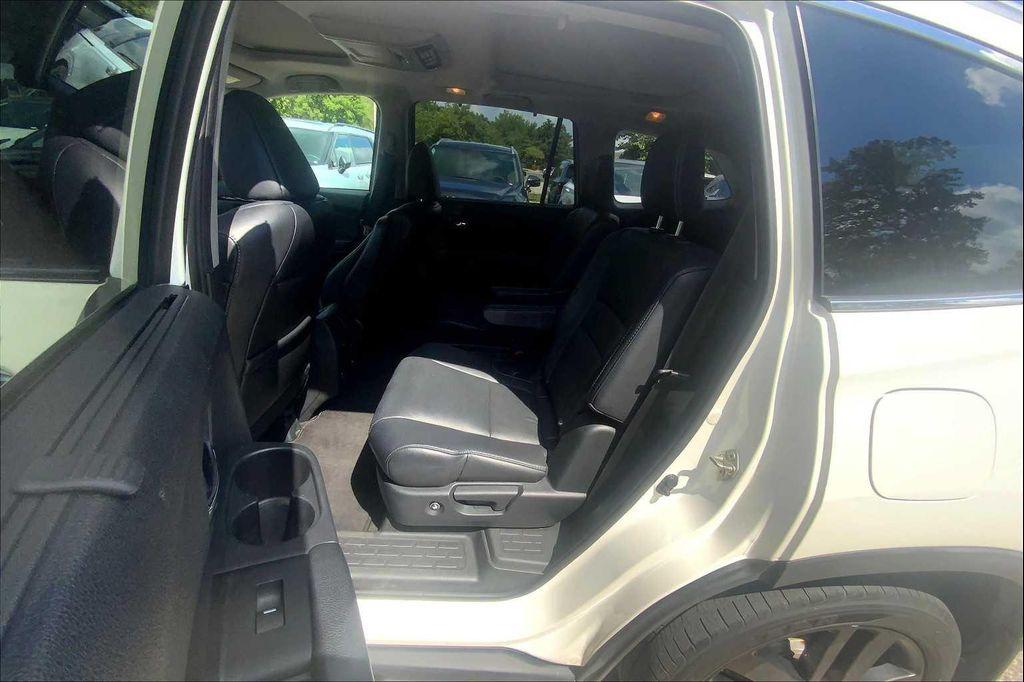 used 2017 Honda Pilot car, priced at $14,999