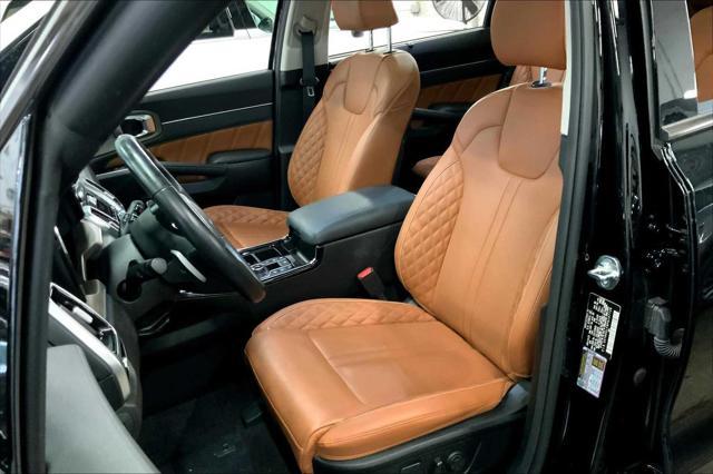 used 2023 Kia Sorento car, priced at $37,099
