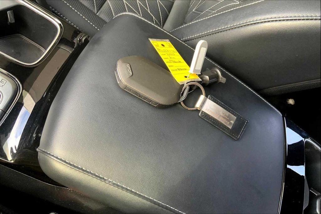 used 2023 Kia Telluride car, priced at $39,272