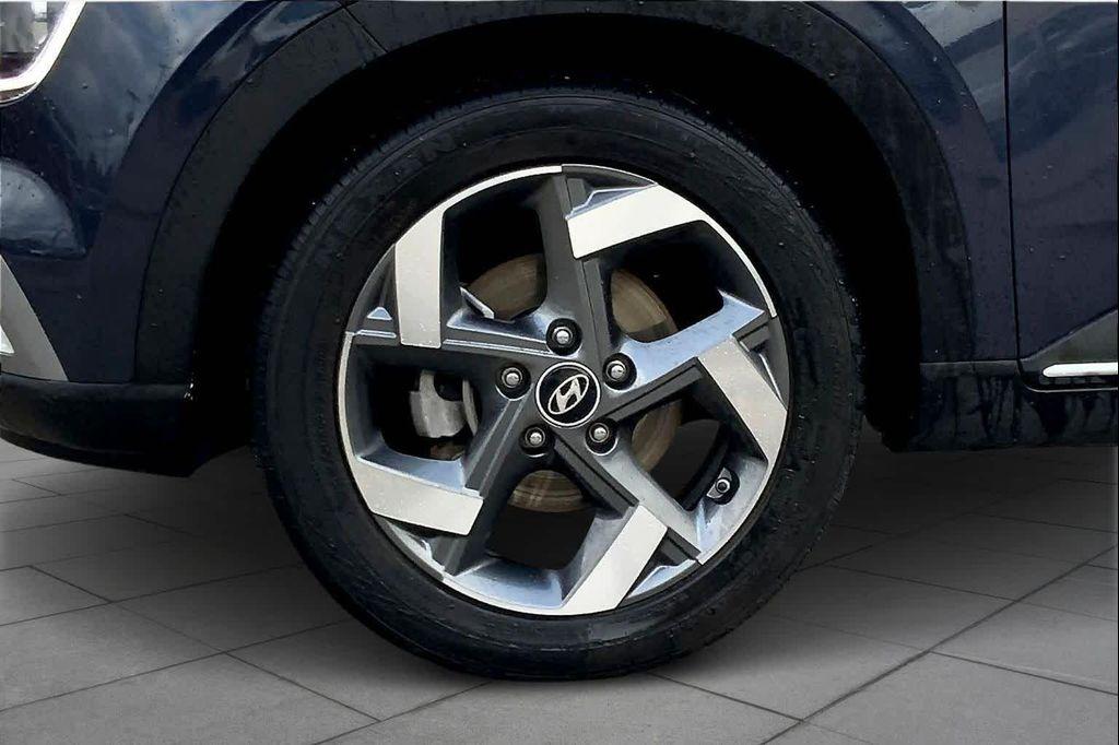 used 2022 Hyundai Venue car, priced at $17,814