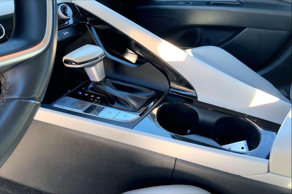 used 2024 Hyundai ELANTRA HEV car, priced at $22,497