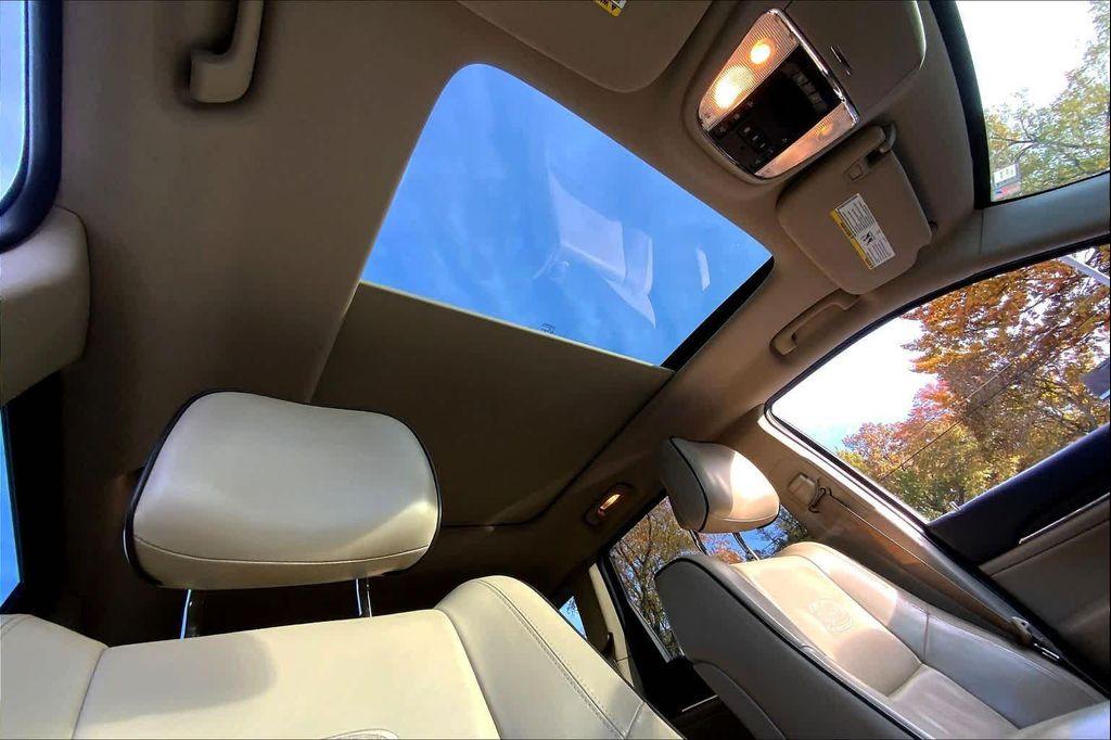 used 2014 Jeep Grand Cherokee car, priced at $13,499