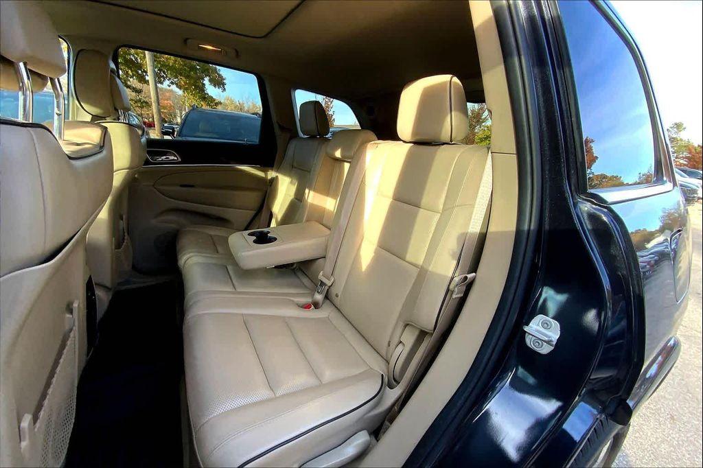 used 2014 Jeep Grand Cherokee car, priced at $13,499