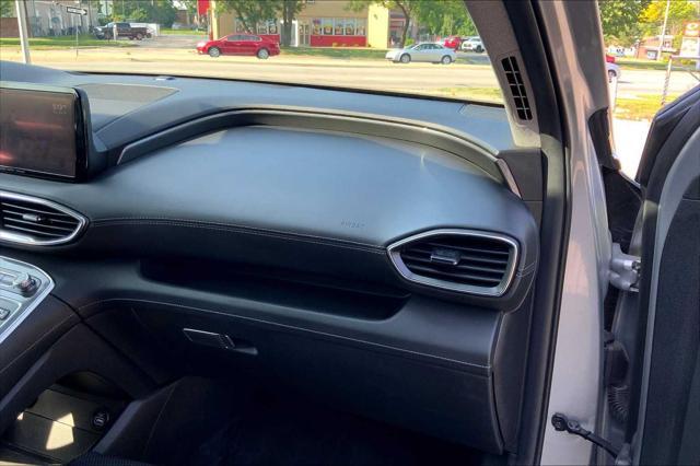 used 2022 Hyundai Santa Fe car, priced at $25,387
