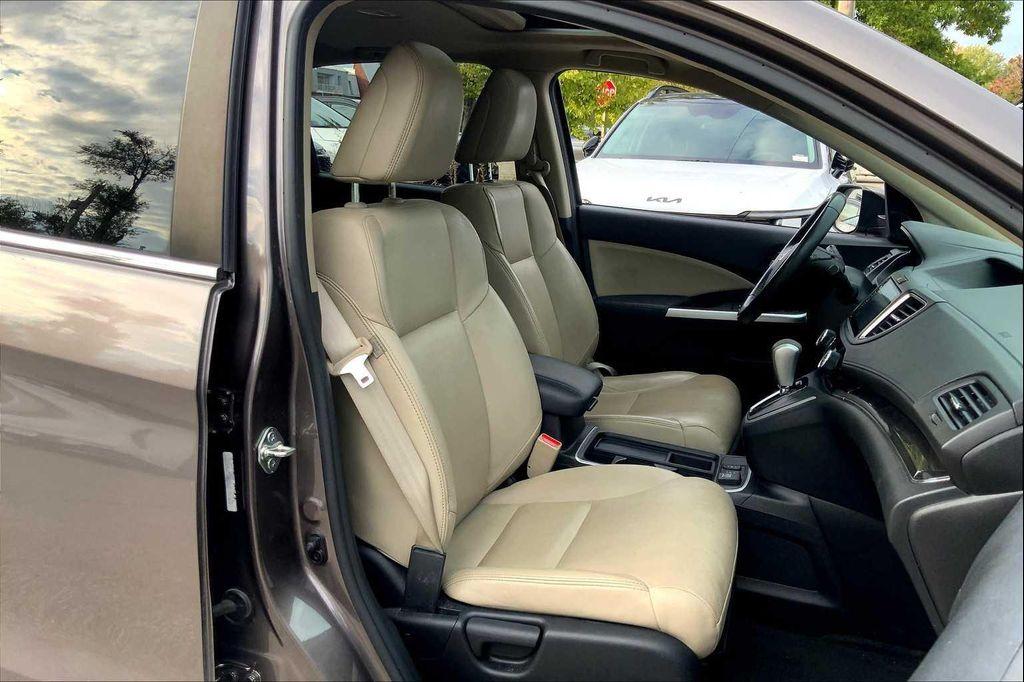 used 2016 Honda CR-V car, priced at $13,900