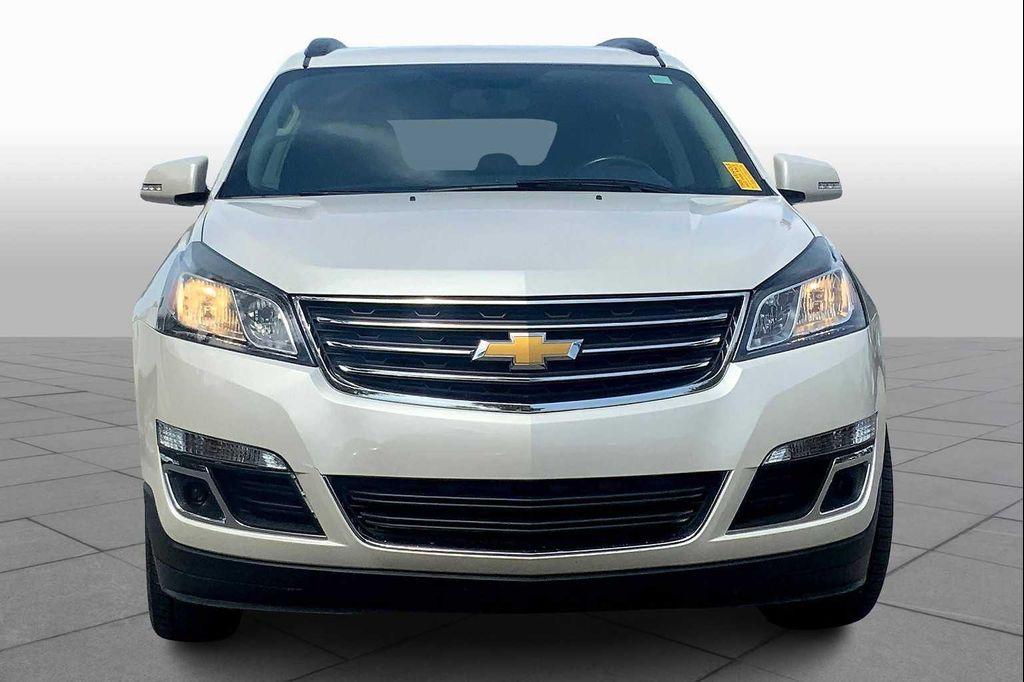 used 2014 Chevrolet Traverse car, priced at $9,550