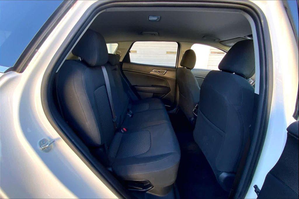 used 2023 Kia Sportage Hybrid car, priced at $20,417