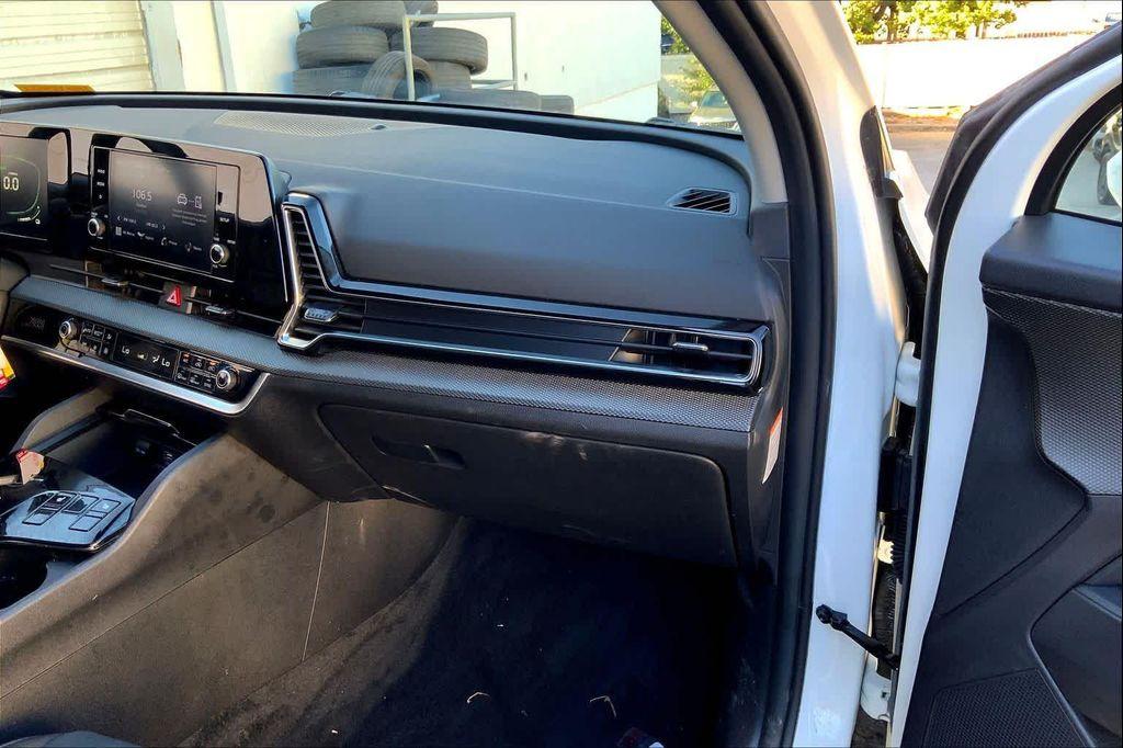 used 2023 Kia Sportage Hybrid car, priced at $21,749