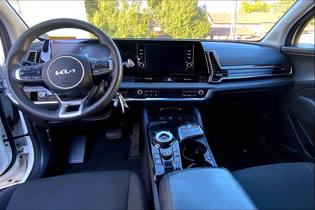 used 2023 Kia Sportage Hybrid car, priced at $20,417