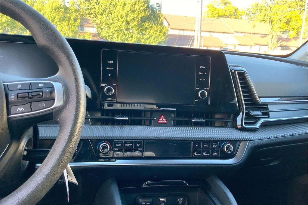 used 2023 Kia Sportage Hybrid car, priced at $21,749