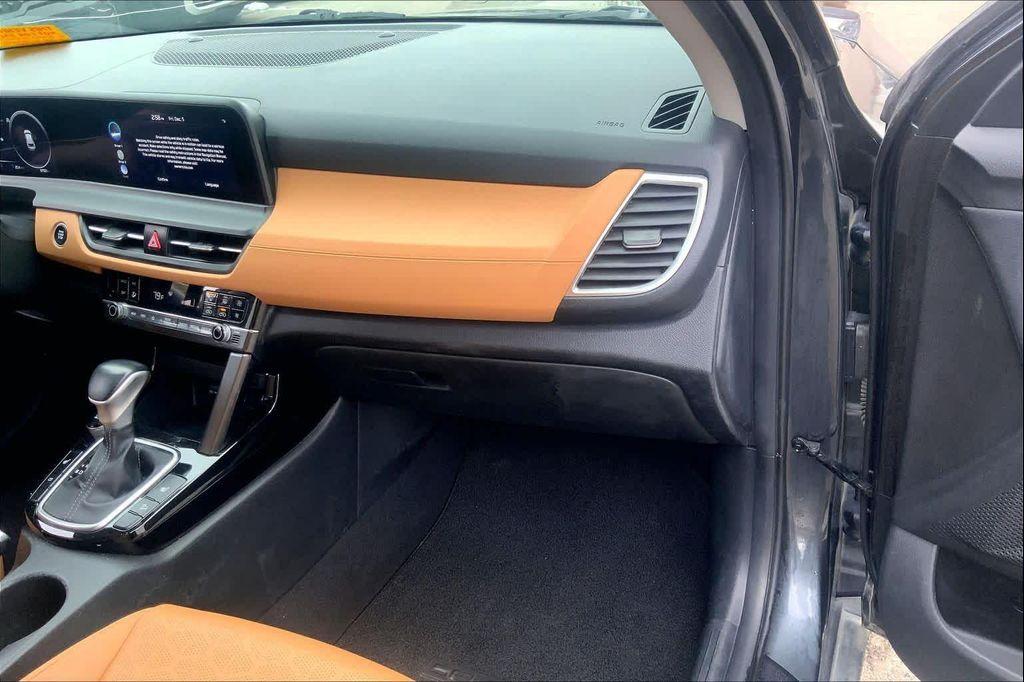 used 2024 Kia Seltos car, priced at $19,822