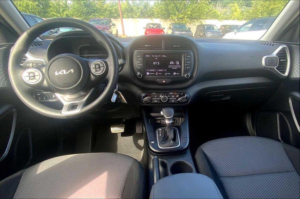 used 2022 Kia Soul car, priced at $19,749